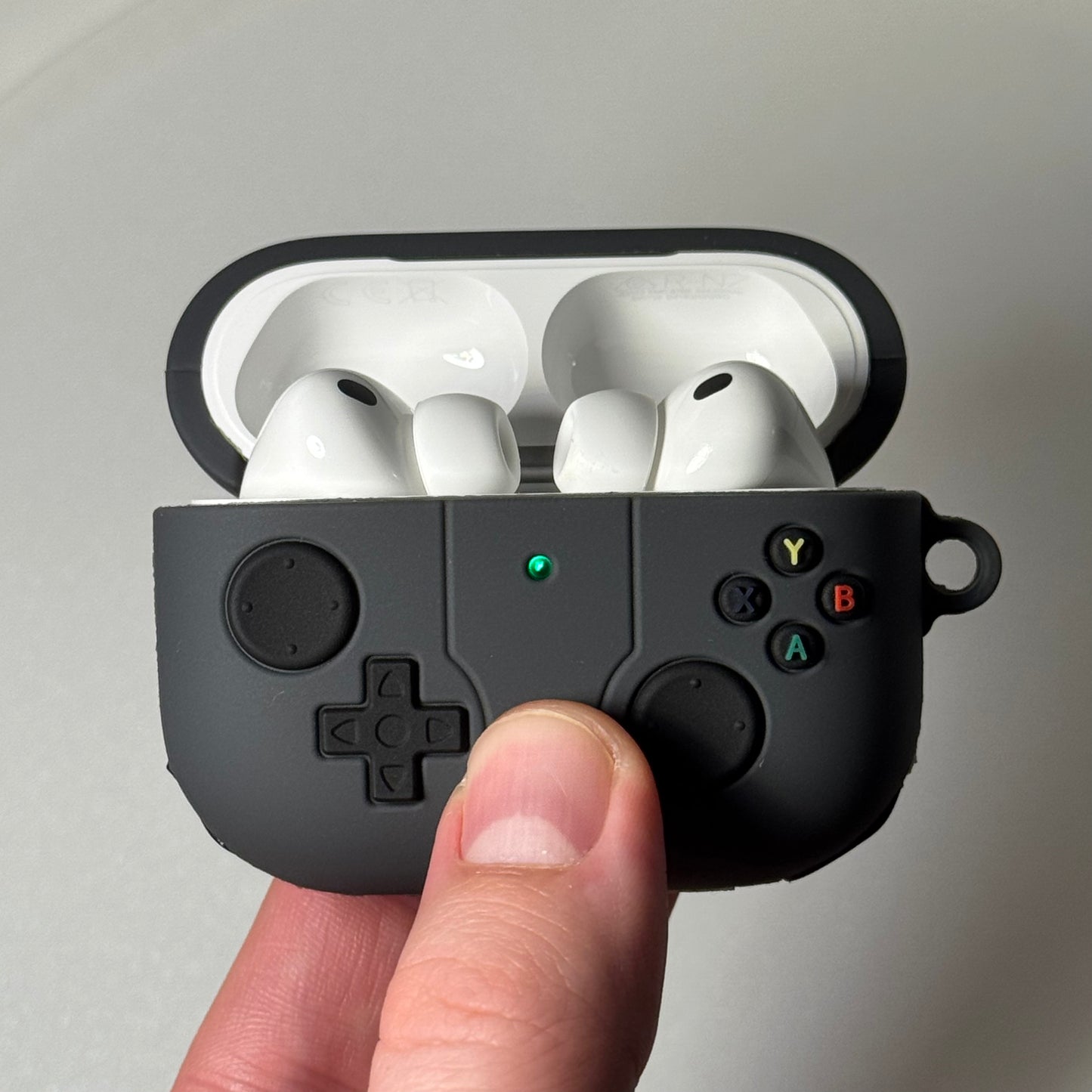 AirPods Pro 3 Gamer Case - Dark Grey