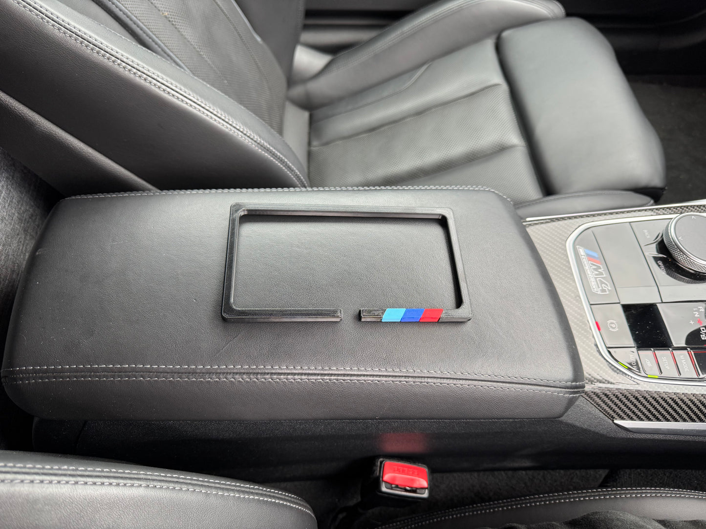 iPhone Charging Alignment Insert for BMW 3 & 4 Series | Wireless Charger Centering Tray Adapter | G20 G21 G22 G80 G81 G82 G83