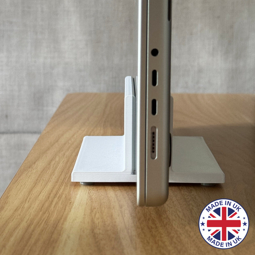 Slim Vertical Stand - MacBook Pro 16" (M1, M2, M3, M4) - White
